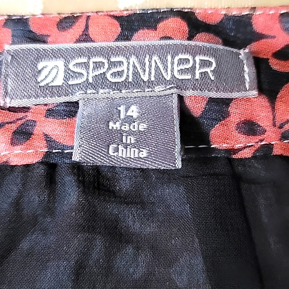 Spanner Long Maxi Skirt Size 14 - Picture 8 of 11